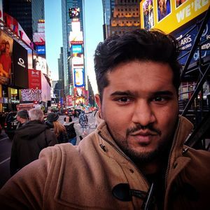 Meet your Posher, Naveed